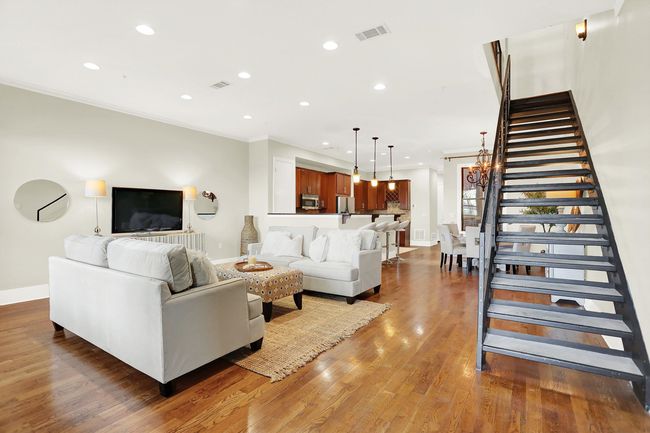 APT-105 - 358 N Island Dr, Condo with 4 bedrooms, 4 bathrooms and null parking in Memphis TN | Image 6