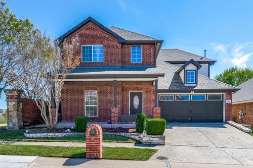 7801 Riverwalk Trl, McKinney, TX, 75070-8603 | Card Image