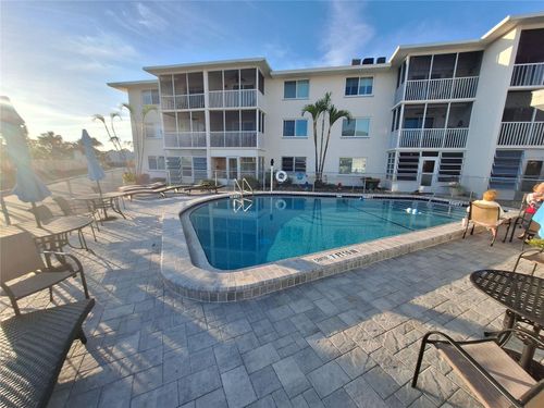 apt-320-708 Tamiami Trl S, VENICE, FL, 34285-3620 | Card Image