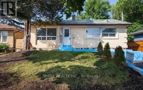 27 Erlesmere Ave, Brampton, ON, L6W2T4 | Card Image
