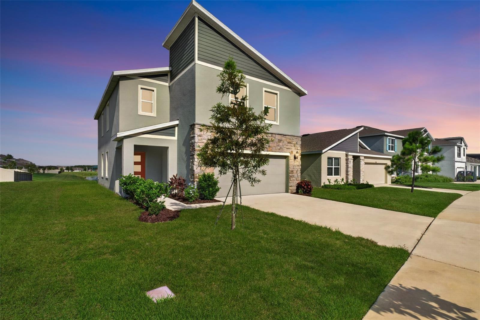Residential in WESLEY CHAPEL