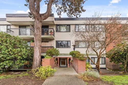 312-2033 W 7th Ave, Vancouver, BC, V6J1T3 | Card Image