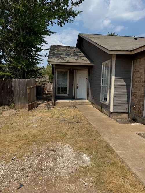 a-12308 Dellrey Dr, Austin, TX, 78758-2501 | Card Image