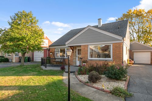 4045 Stillwell Pl, Oak Lawn, IL, 60453-5331 | Card Image