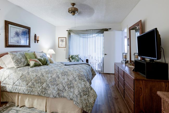 APT-104 - 7626 Tahiti Ln, Condo with 2 bedrooms, 2 bathrooms and null parking in Lake Worth FL | Image 6