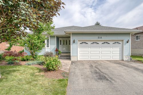 214 John St S, Stratford, ON, N5A7T3 | Card Image