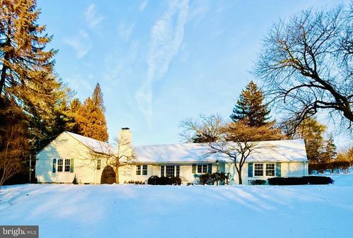 1190 Country Club Rd, York, PA, 17403-3442 | Card Image