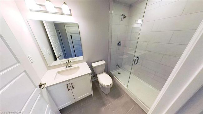 3285 Carding Mill Trail, Home with 2 bedrooms, 2 bathrooms and 1 parking in Oakville ON | Image 8
