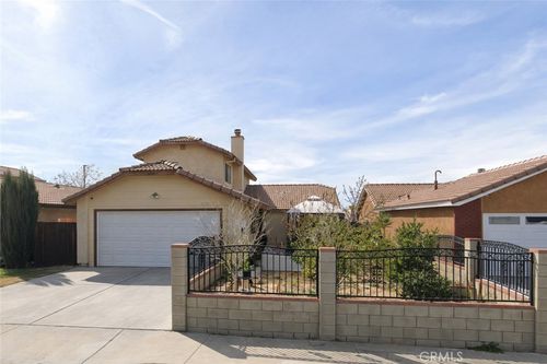 37711 San Ysidro Way, Palmdale, CA, 93550-5684 | Card Image