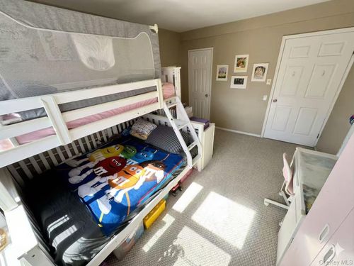 apt-4r-224-24 Union Tpke, Oakland Gardens, NY, 11364-3615 | Card Image