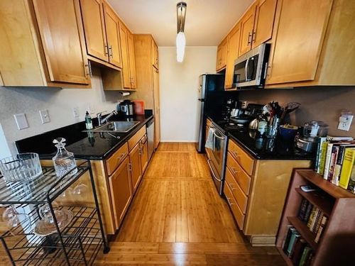 unit-56-900 Cambridge Dr, Benicia, CA, 94510-3627 | Card Image