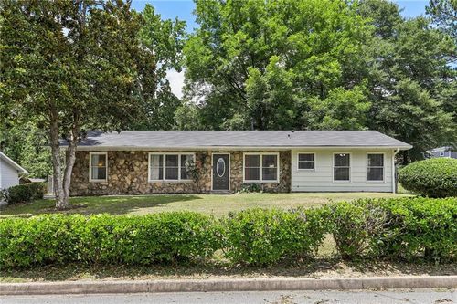 2915 Harper Valley Dr, South Fulton, GA, 30349-4143 | Card Image