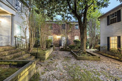 2b-7419 Ohio, Little Rock, AR, 72207 | Card Image