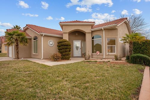 426 S Coyote Way, Ivins, UT, 84738-6068 | Card Image