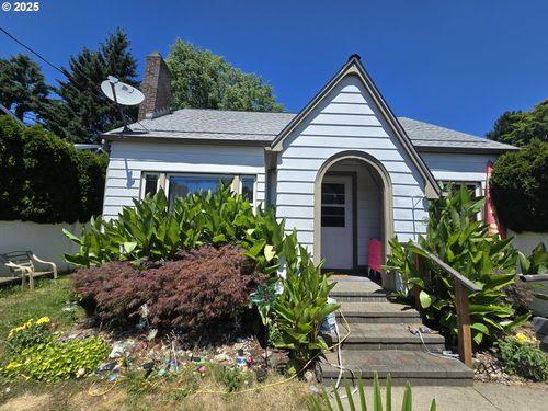 7247 Se Division St, Portland, OR, 97206-1159 | Card Image