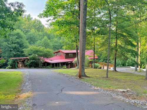 1249 Meadow Mountain Dr, Mc Connellsburg, PA, 17233-8159 | Card Image
