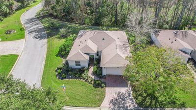 448 Bentwood Drive, House other with 2 bedrooms, 2 bathrooms and null parking in Leesburg FL | Image 3