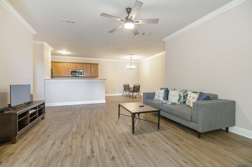 808-900 Dean Lee Dr, Baton Rouge, LA, 70820 | Card Image
