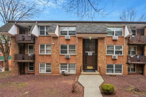 f-152 Kearsing Pkwy, Monsey, NY, 10952-2232 | Card Image