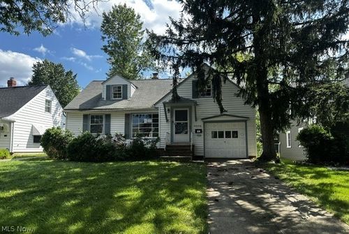 4096 Colony Rd, South Euclid, OH, 44121-2620 | Card Image