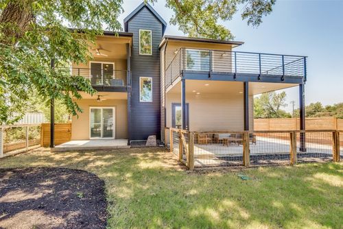 a-6217 Clovis St, Austin, TX, 78741-2300 | Card Image