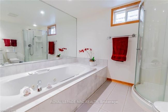 601 Bunting Rd, House other with 3 bedrooms, 2 bathrooms and 6 parking in Saint Catharines ON | Image 31