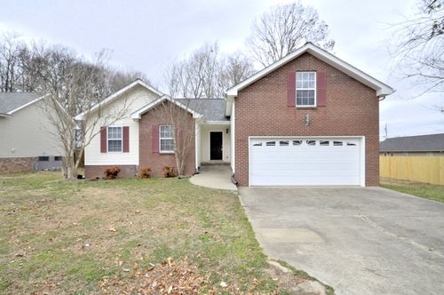 3291 S Senseney Cir, Clarksville, TN, 37042-8120 | Card Image
