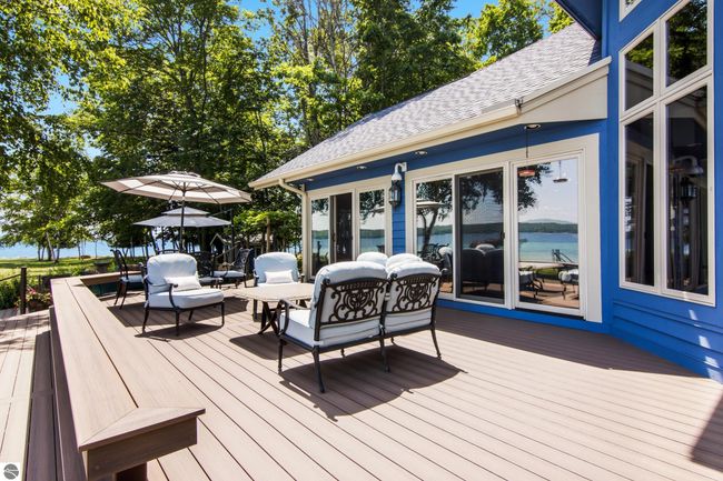 3485 N West Torch Lake Dr, House other with 5 bedrooms, 4 bathrooms and null parking in Kewadin MI | Image 10