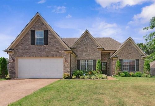 107 Eagle St, Senatobia, MS, 38668-9500 | Card Image