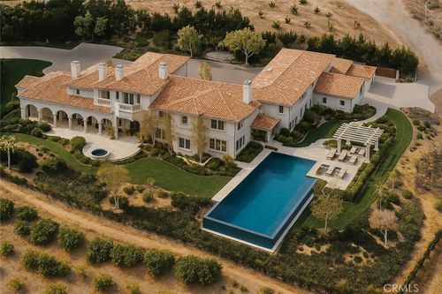 25 Encino Ave, Camarillo, CA, 93010-1718 | Card Image