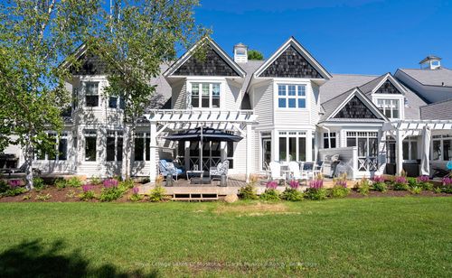 2-1126 Elgin House Rd, Muskoka, ON, P0B1J0 | Card Image