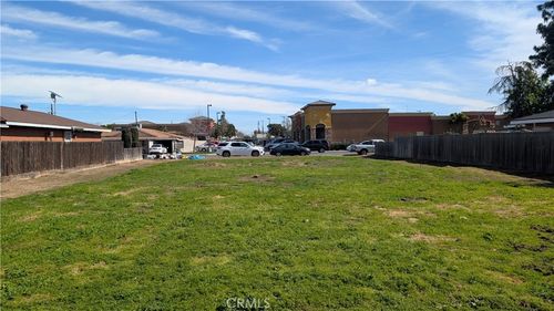 1114 Sierra, Madera, CA, 93638 | Card Image