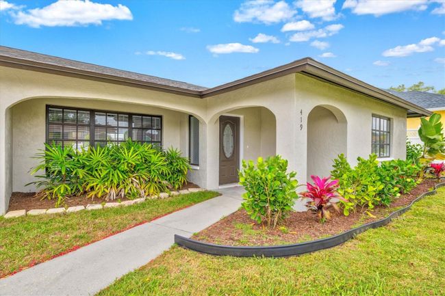 419 Dorchester Drive, House other with 3 bedrooms, 2 bathrooms and null parking in Venice FL | Image 7