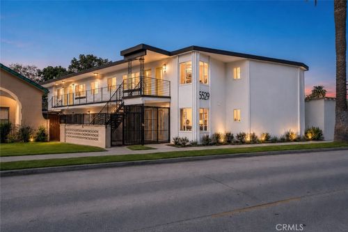 5529 Dairy Ave, Long Beach, CA, 90805-7126 | Card Image