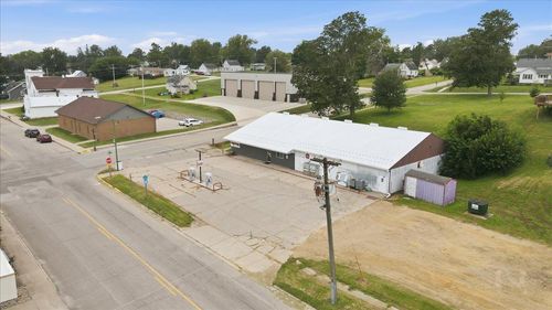 407 Main St, Union, IA, 50258-7719 | Card Image