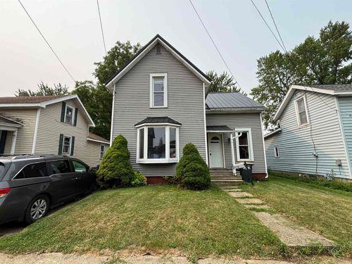 526 Dowling St, Kendallville, IN, 46755-1248 | Card Image