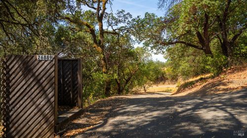26889 Toyon Ln, Cloverdale, CA, 95425-4321 | Card Image