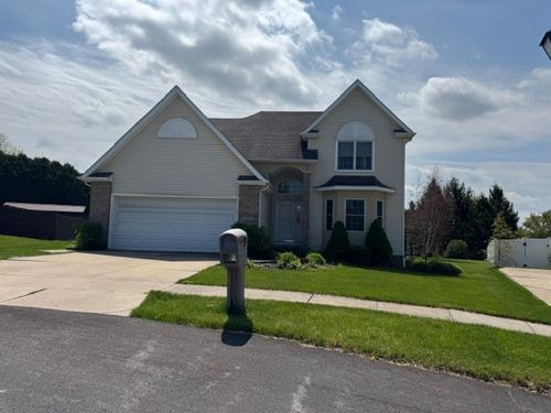 5202 Adrienne Ct, Erie, PA, 16506-6048 | Card Image