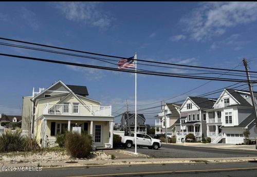 545 Highway 35 N, Mantoloking, NJ, 08738-2103 | Card Image