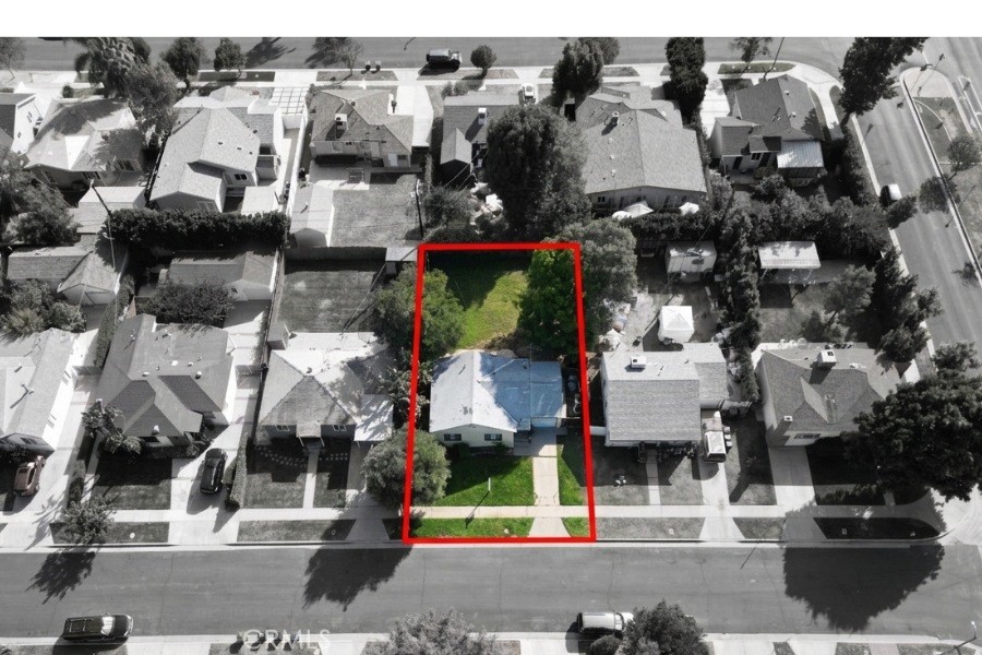 Residential in Encino 2