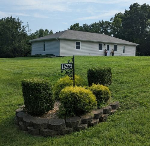 16275 N Illinois Highway, Mt Vernon, IL, 62864 | Card Image
