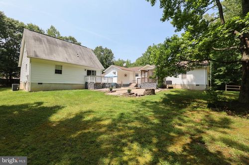 7388 Price Ct, King George, VA, 22485-5211 | Card Image