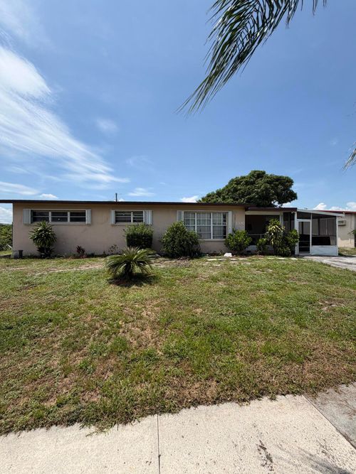 1310 11th Street, West Palm Beach, FL, 33401 | Card Image