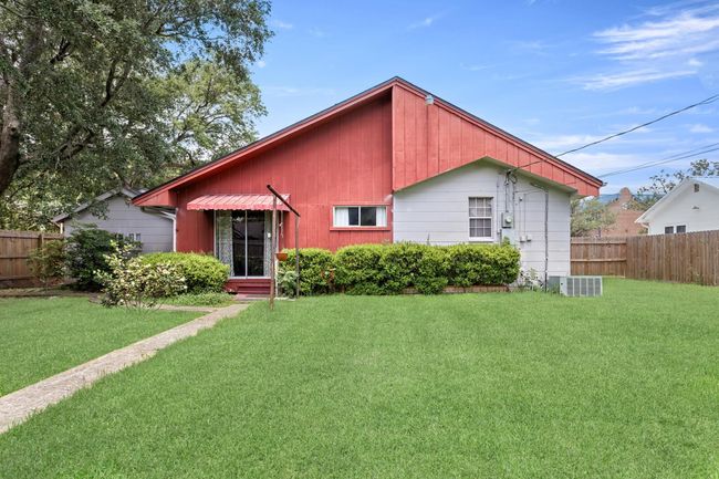 4300 Ferndale Dr, House other with 3 bedrooms, 2 bathrooms and null parking in Port Arthur TX | Image 34
