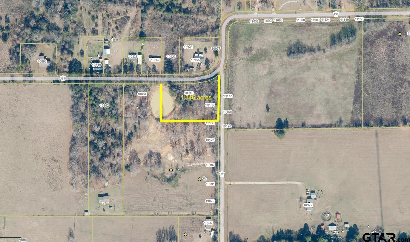 Land in Lindale