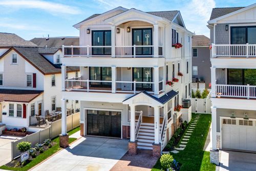 428 E 21st Ave, North Wildwood, NJ, 08260-5324 | Card Image