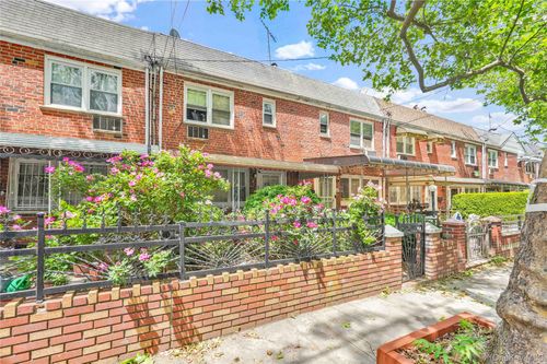 644 East 59th Street Street, New York, NY, 11234 | Card Image