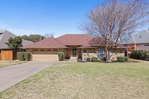 3024 Sweet Briar St, Grapevine, TX, 76051-2634 | Card Image