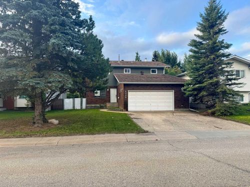 9329 63 Ave, Grande Prairie, AB, T8W1A8 | Card Image