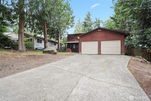 7059 Se Grant St, Port Orchard, WA, 98366-8420 | Card Image